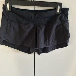 Lululemon speed up mid rise short 4”